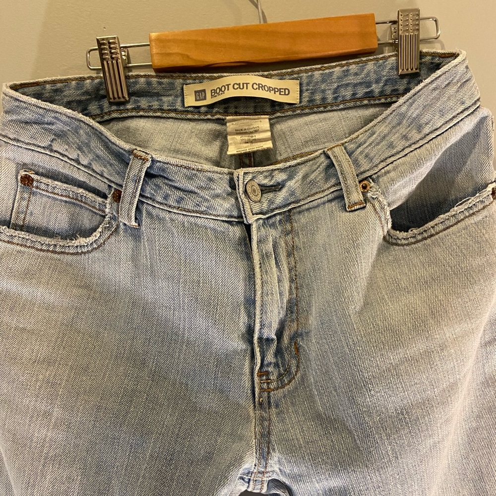 GAP boot cut cropped